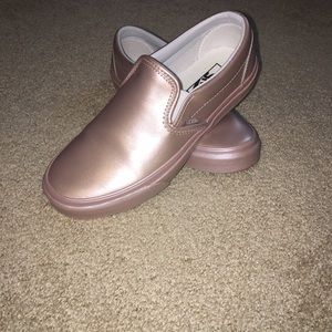 Metallic rose gold Vans